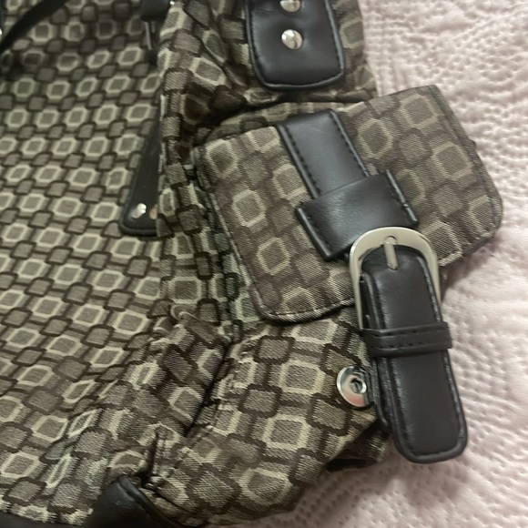 New Avon Bag (3 piece set) - Picture 2 of 7